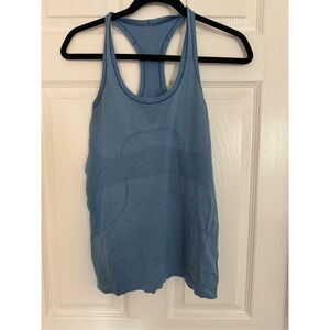 Lululemon running tank size 6